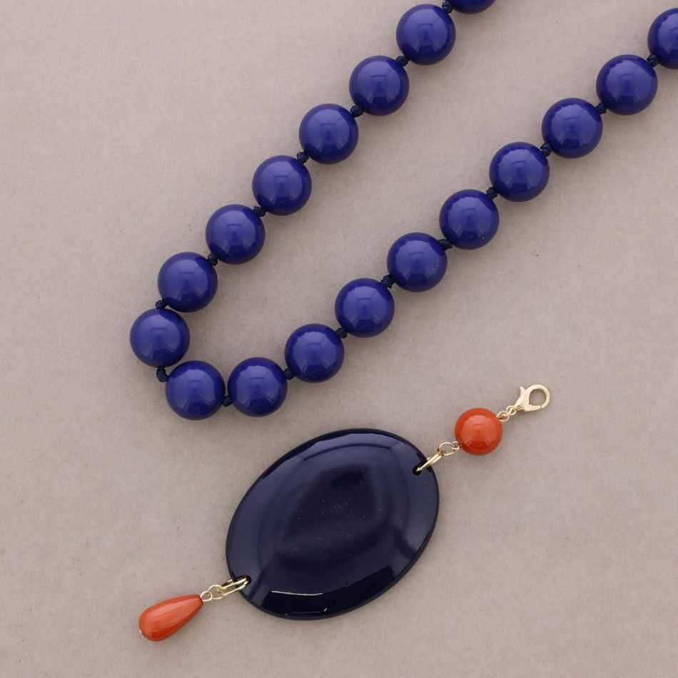 SHORT NECKLACE BEADS PENDANT MEDAL RESIN