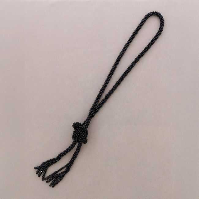 COLLAR LARGO NUDO BOLITAS CRISTALES