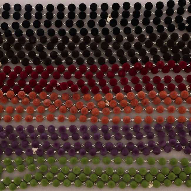 LONG BEADED VELVET NECKLACE 150CM