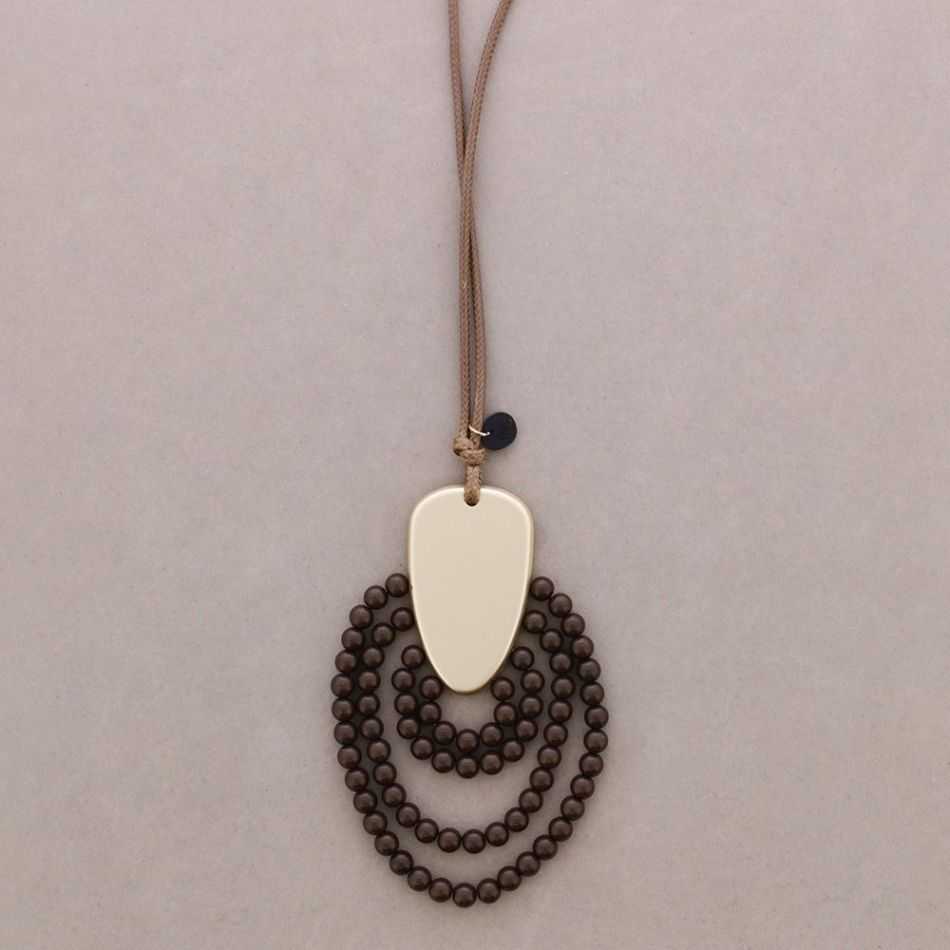 COLLAR LARGO COLGANTE CUENTAS RESINA