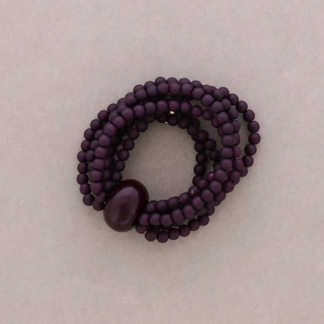 ELASTIC BRACELET WITH RESIN BEADS