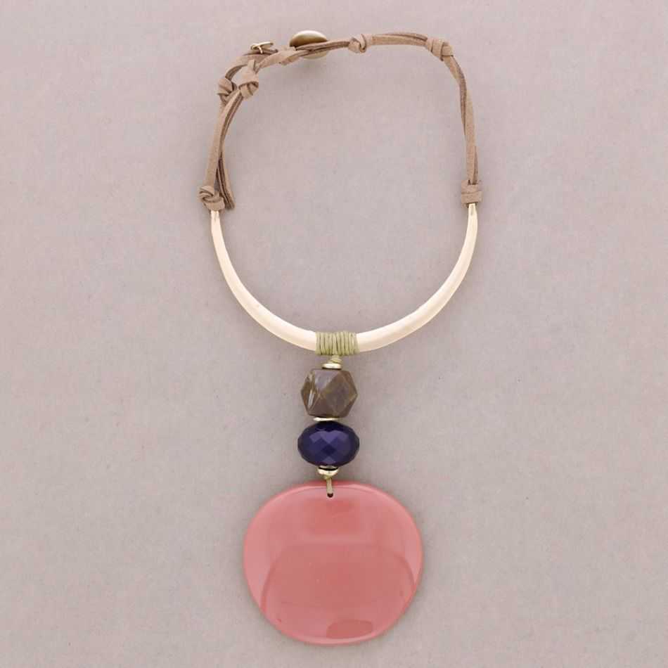 ETHNIC CHOKER WITH RESIN BEADS