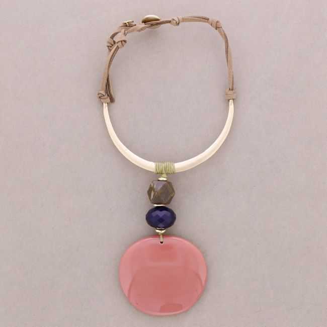 ETHNIC CHOKER WITH RESIN BEADS