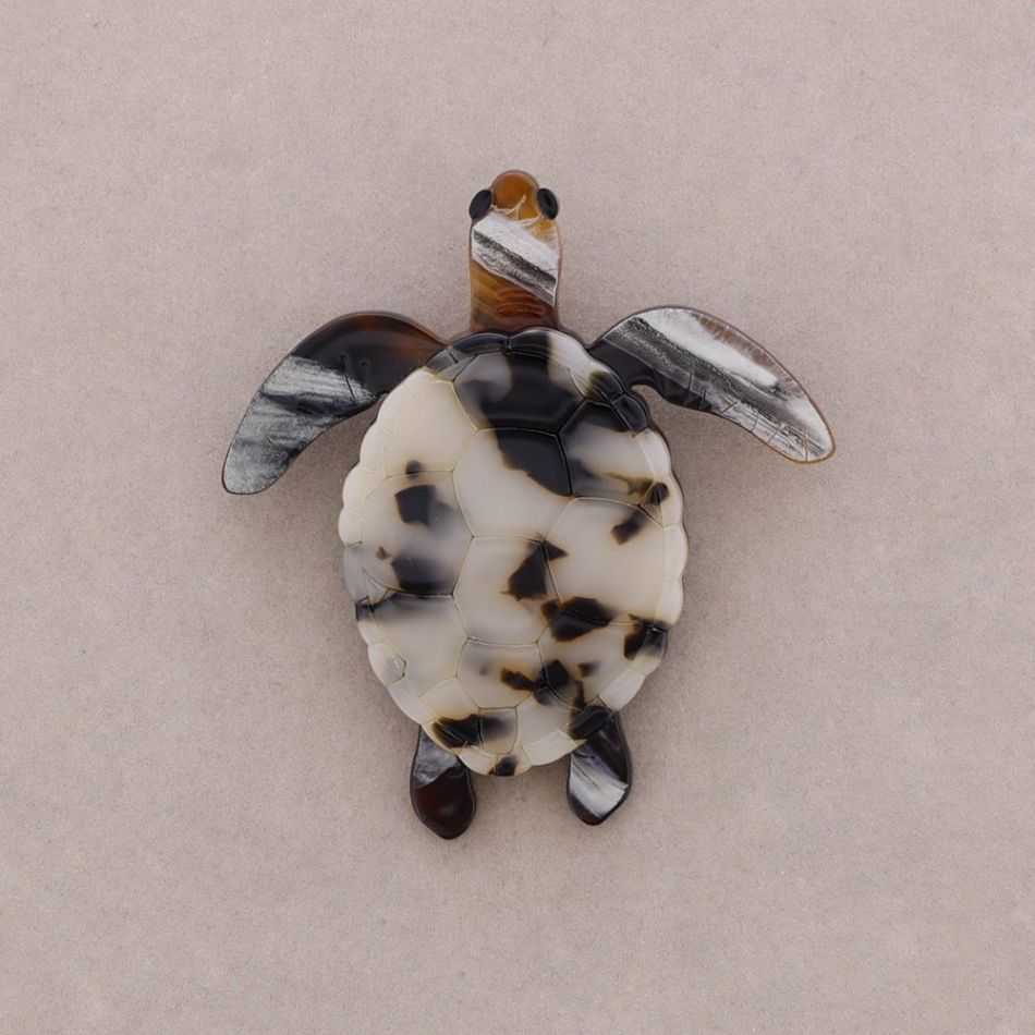 RESIN TURTLE BROOCH