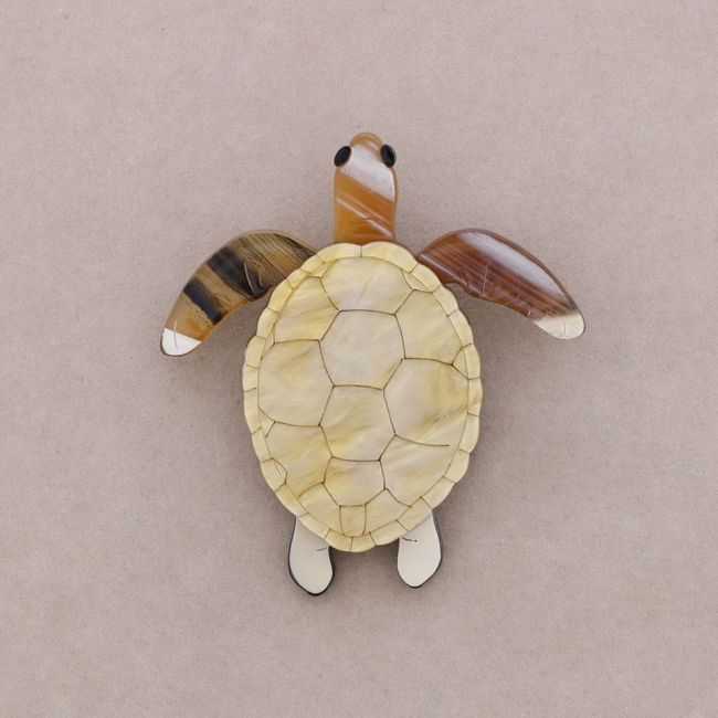 RESIN TURTLE BROOCH