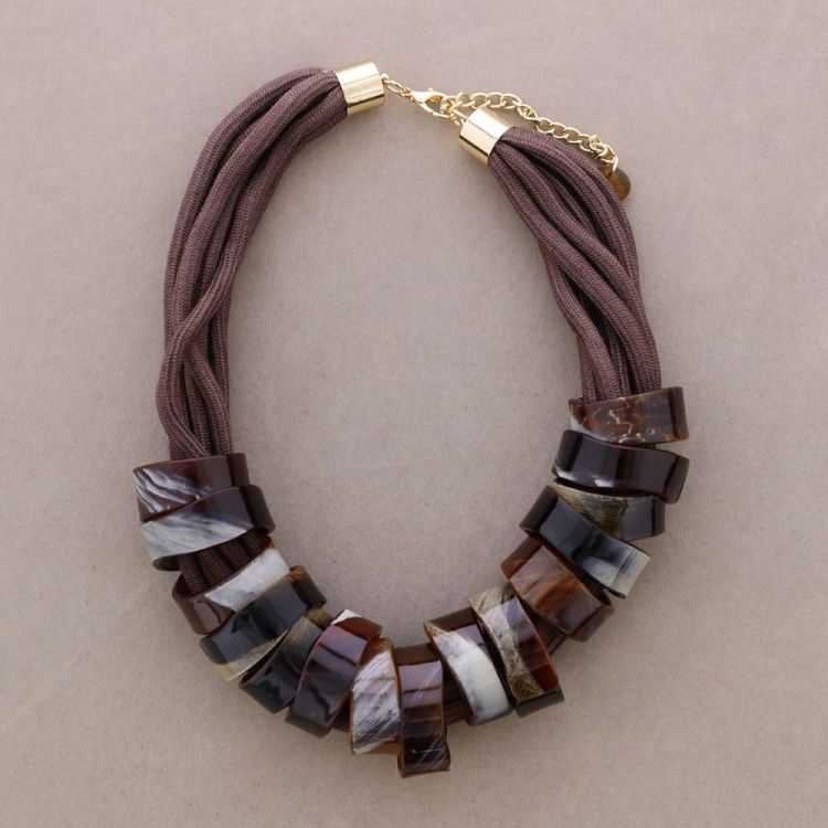 RESIN RING SHORT NECKLACE
