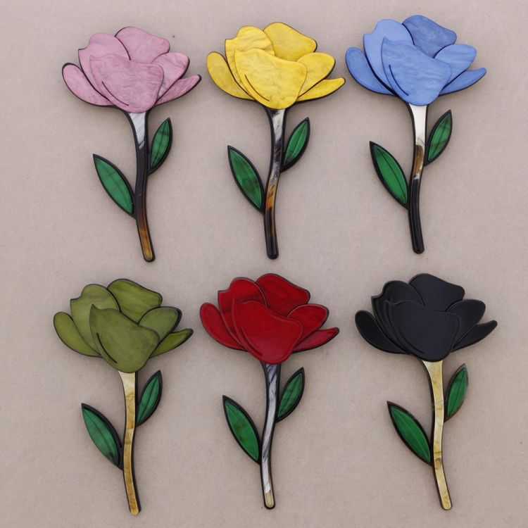 RESIN FLOWER BROOCH 2