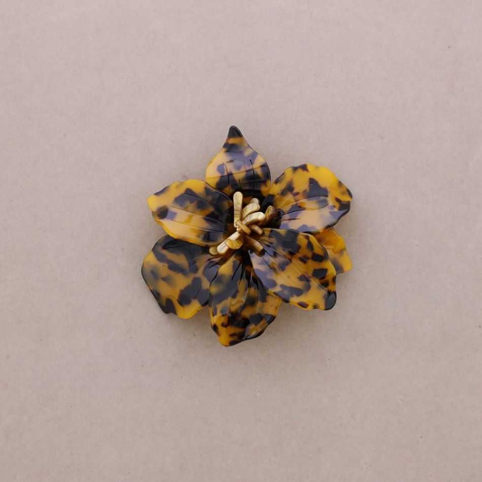 BROCHE FLOR RESINA