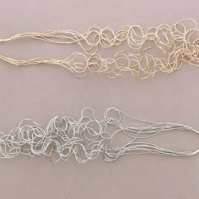 COLLAR LARGO MULTI TIRAS TUBOS BRONCE