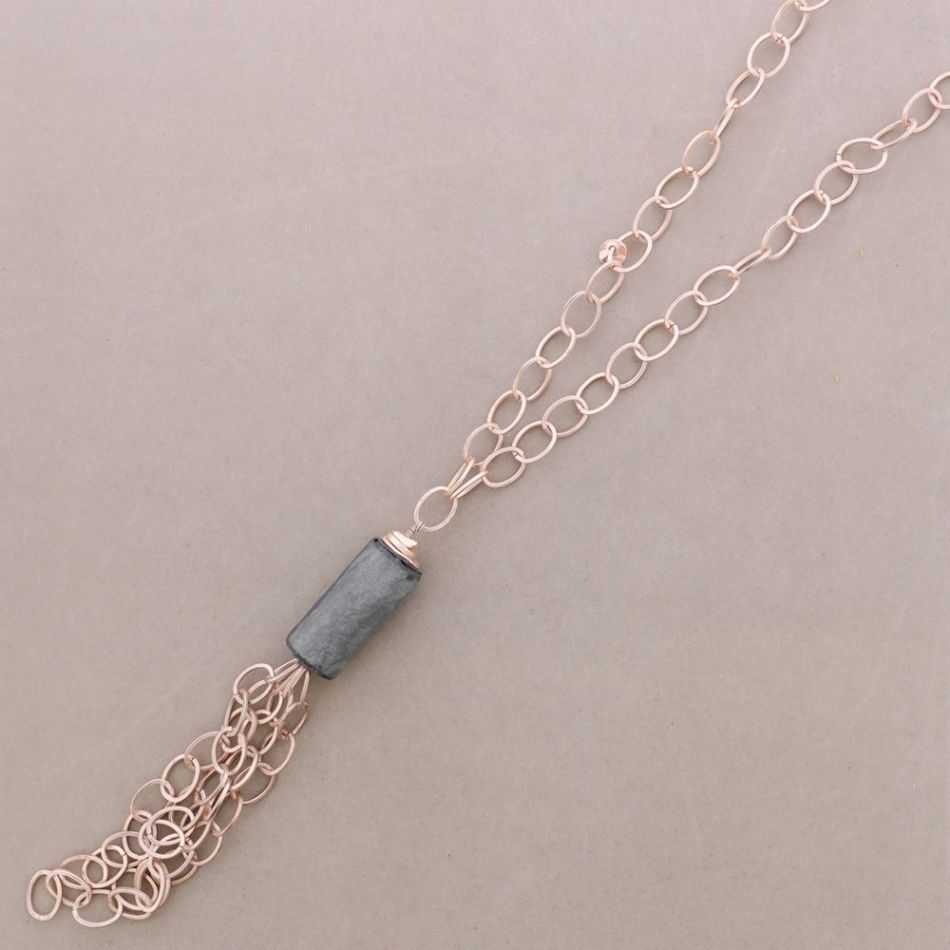 COLLAR LARGO COLGANTE CINLINDRO FLECO CADENA