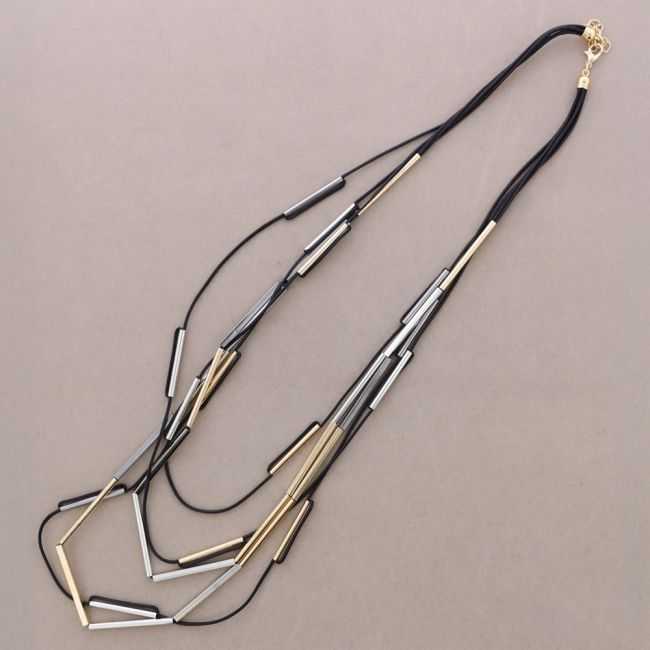 COLLAR LARGO MUTLI TIRAS TUBOS METAL