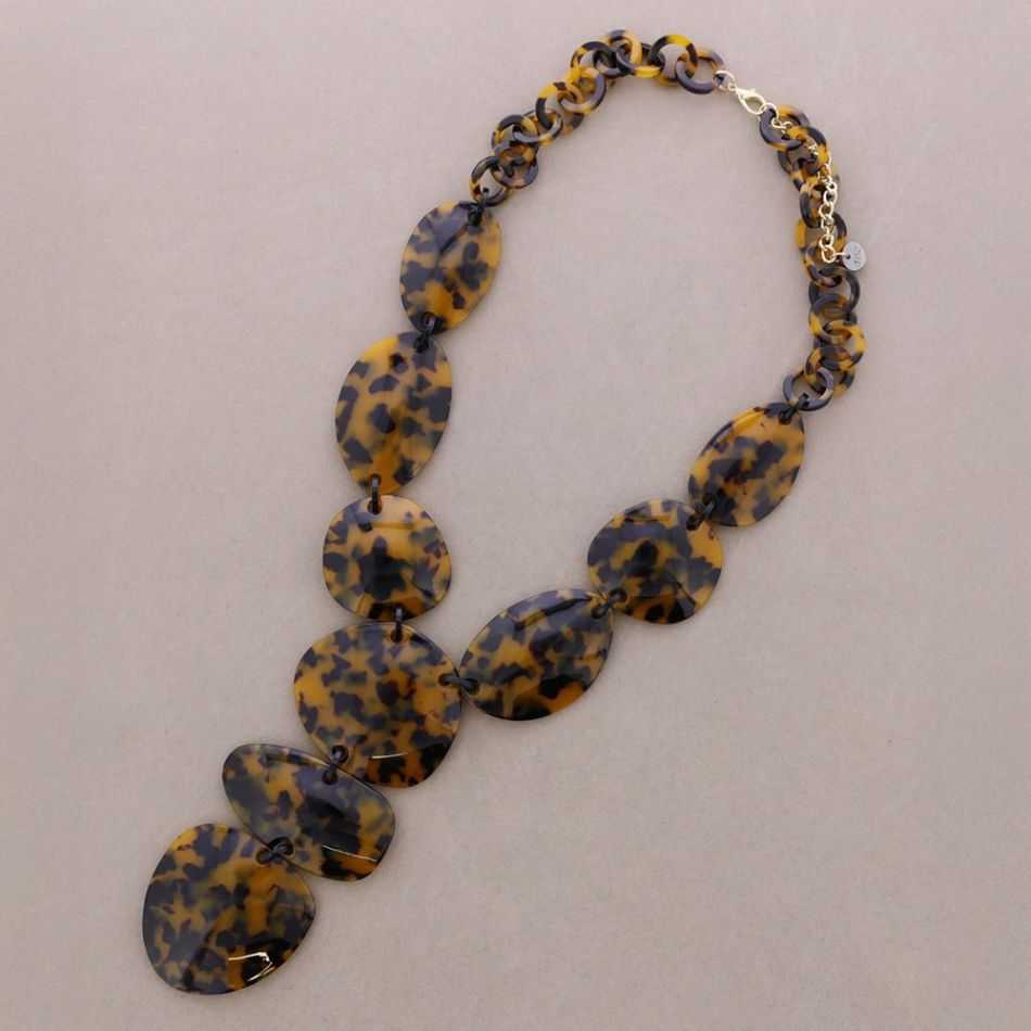 COLLAR CUENTAS MEDALLAS COLGANTE RESINA
