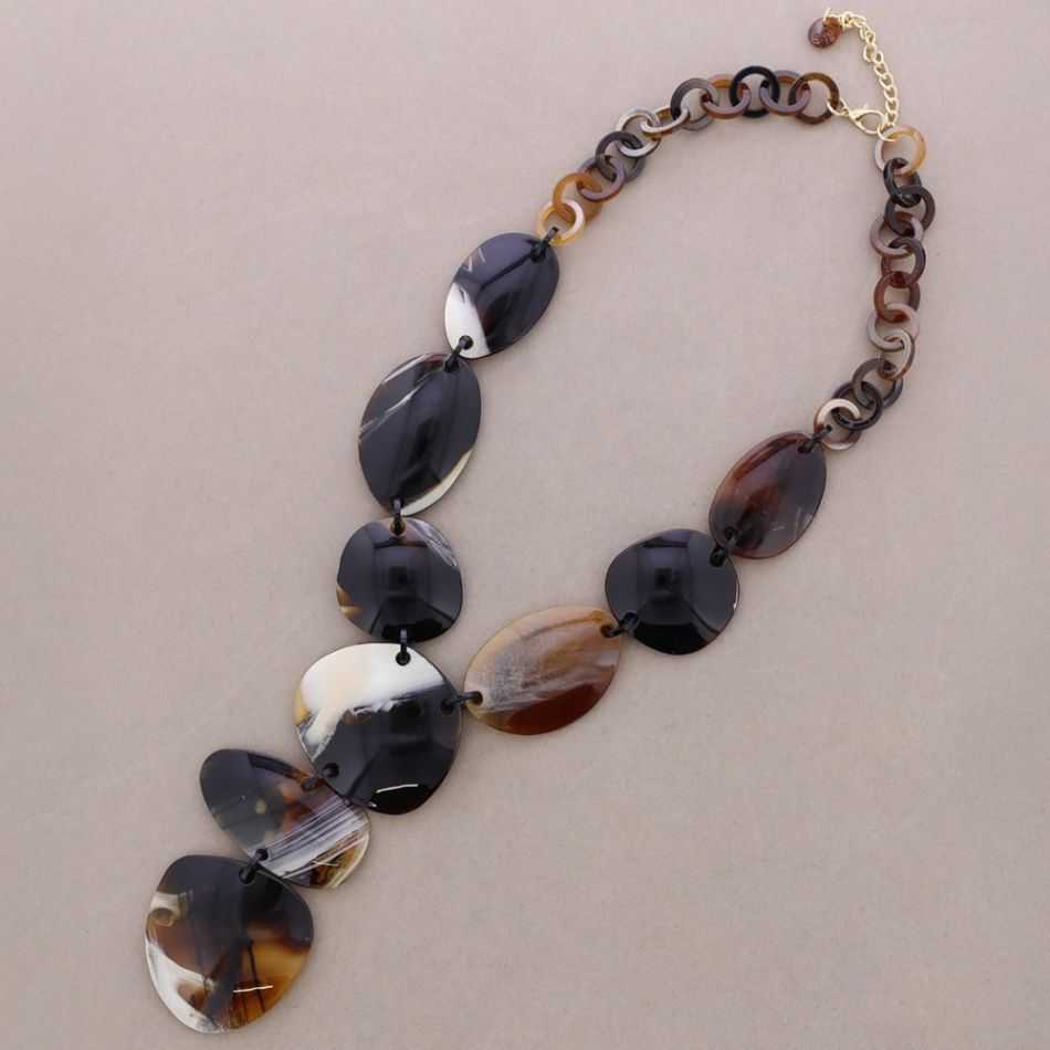 COLLAR CUENTAS MEDALLAS COLGANTE RESINA