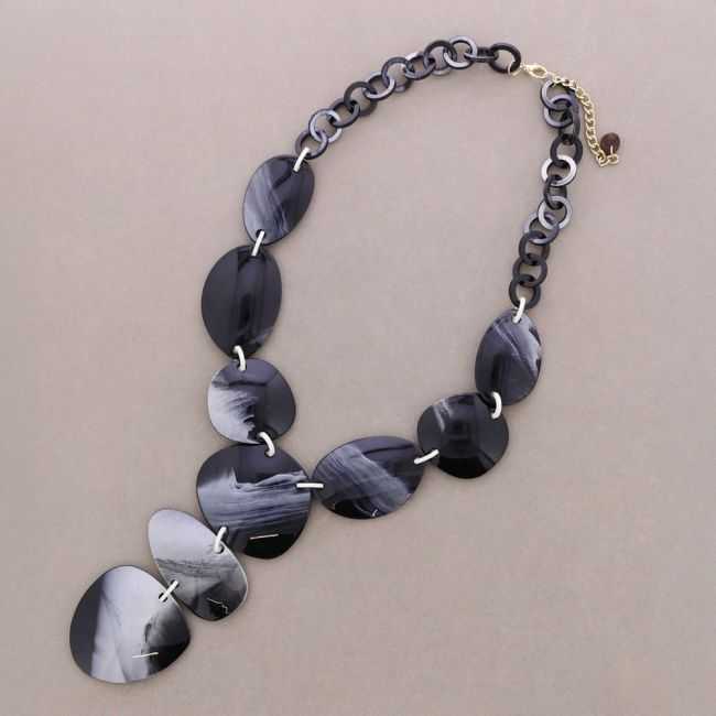 COLLAR CUENTAS MEDALLAS COLGANTE RESINA