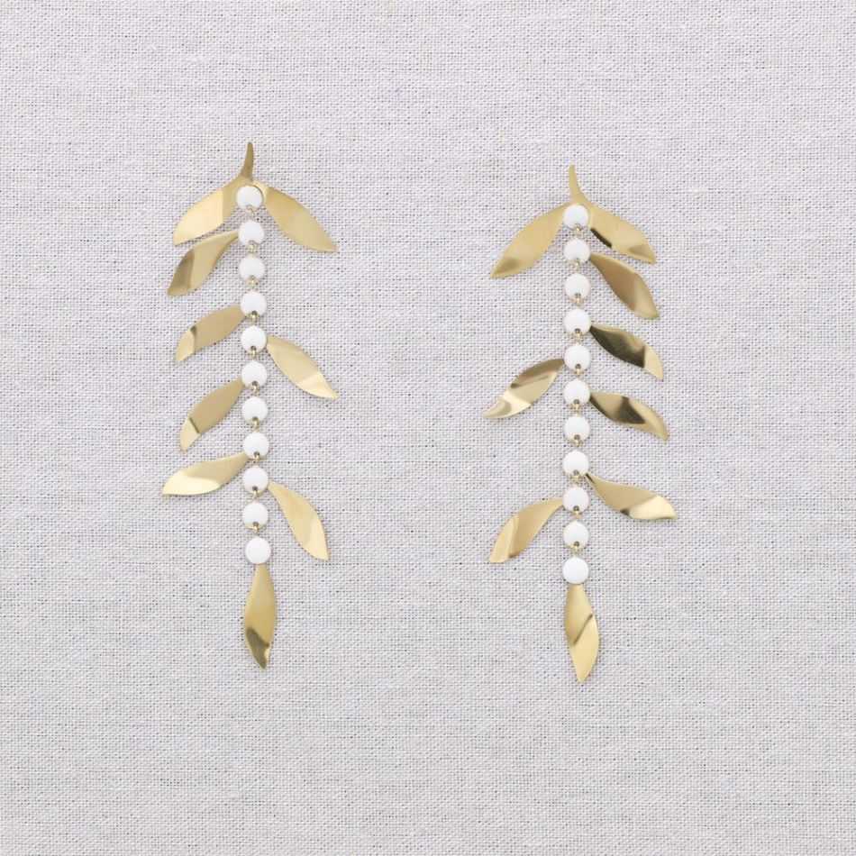 STEEL EARRINGS PENDANT ENAMEL LEAF MEDALLIONS