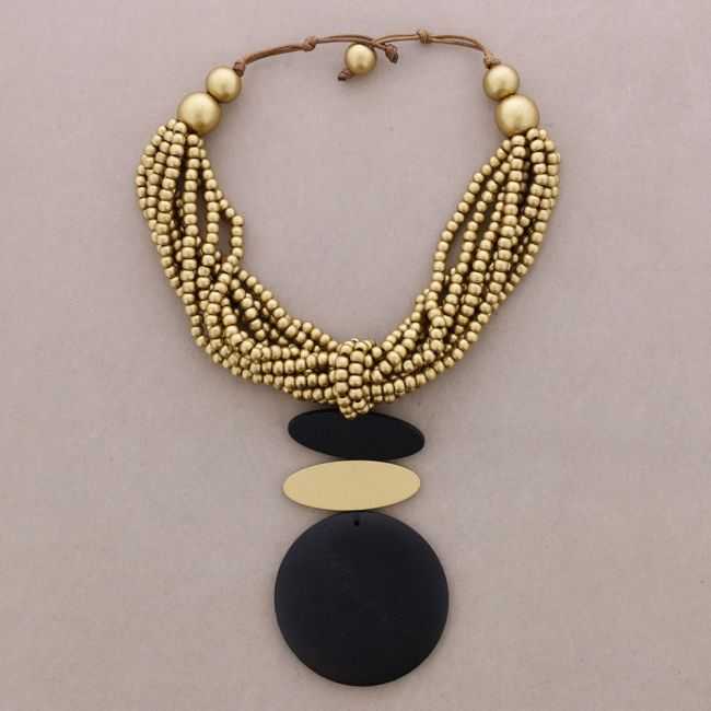 MULTI-WRAPPED CHOKER WITH WOODEN MEDAL PENDANTS