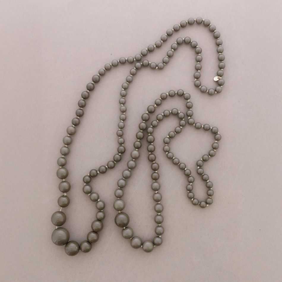 SET LONG NECKLACE BEADS RESIN