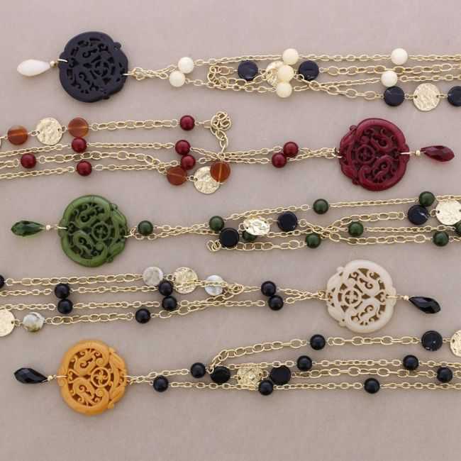 LONG DOUBLE STRAPS METAL PENDANT MEDAL FILIGREE RESIN