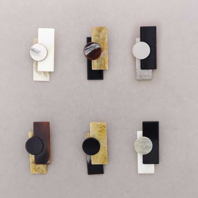 BROCHE FORMAS GEOMÉTRICAS RESINA