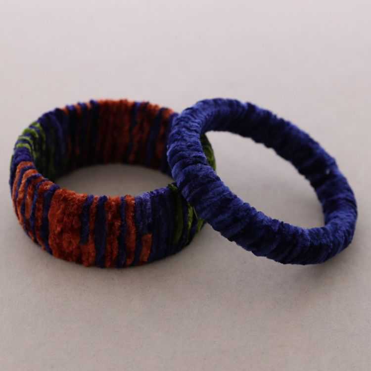 LINED VELVET BRACELET SET