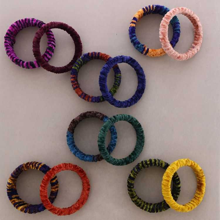 SET PULSERA TERCIOPELO FORRADA 2