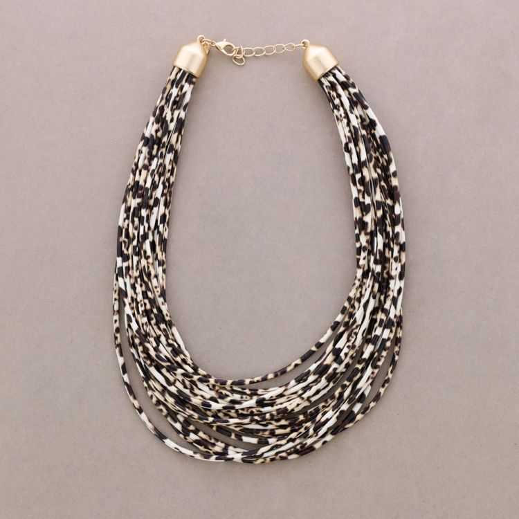 PRINTED MULTI-STRAP SHORT NECKLACE
