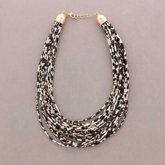 PRINTED MULTI-STRAP SHORT NECKLACE