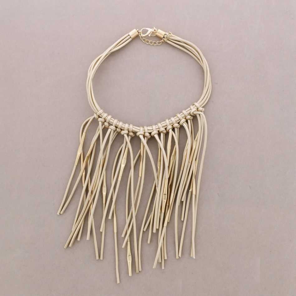 GARGANTILLA CORDÓN SINTÉTICO FLECOS TUBOS METAL