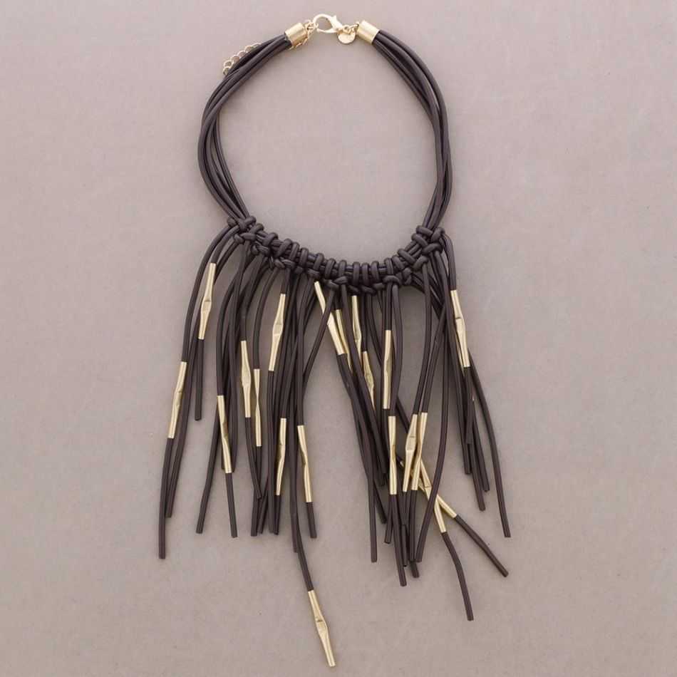 GARGANTILLA CORDÓN SINTÉTICO FLECOS TUBOS METAL