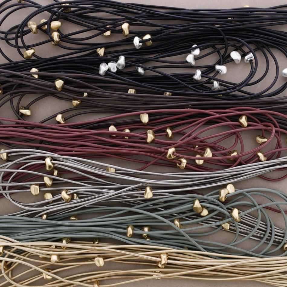 COLLAR LARGO CORDÓN SINTÉTICO MULTI TIRAS CUENTAS METAL