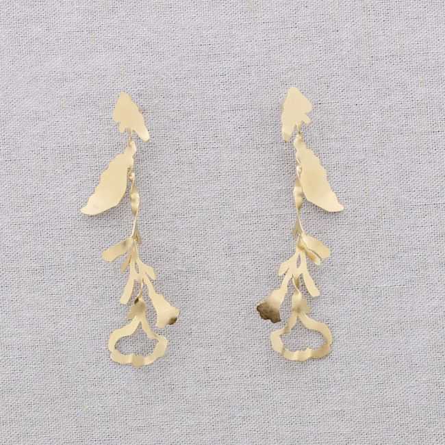 STEEL FLOWER EARRINGS