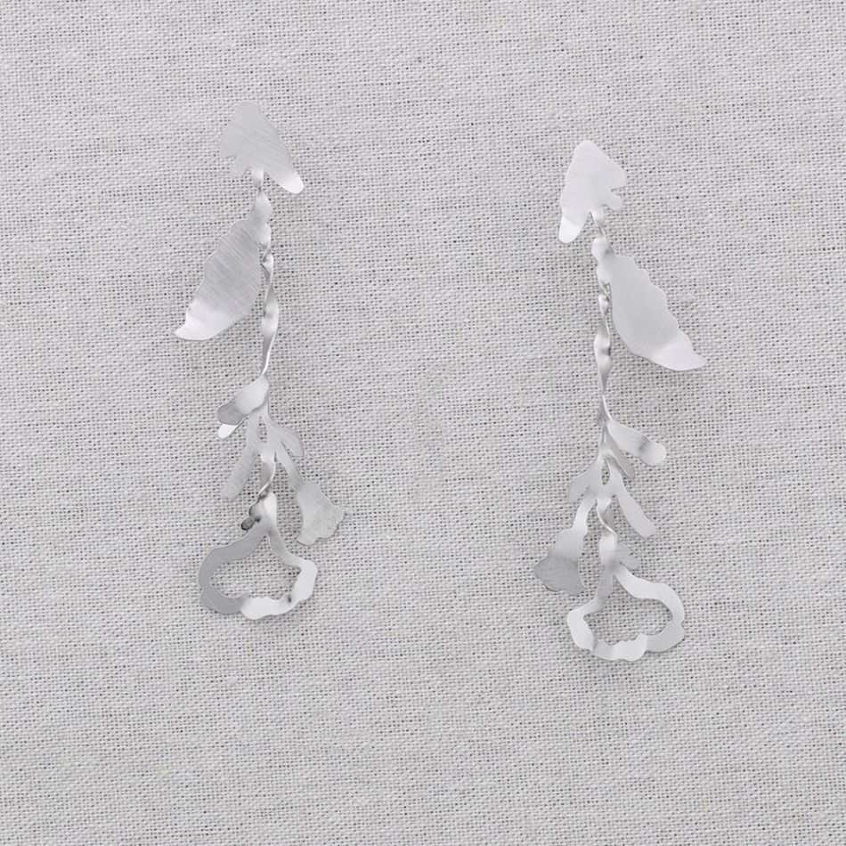 STEEL FLOWER EARRINGS