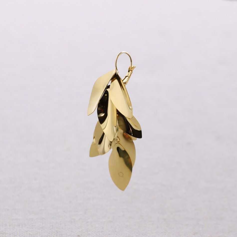 STEEL LEAF PENDANT EARRINGS