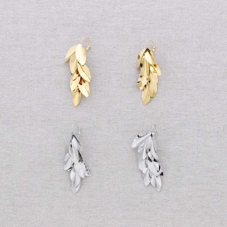 STEEL LEAF PENDANT EARRINGS