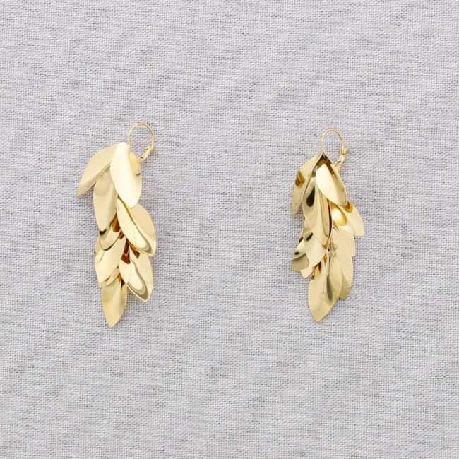 STEEL LEAF PENDANT EARRINGS