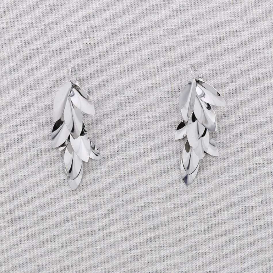 STEEL LEAF PENDANT EARRINGS
