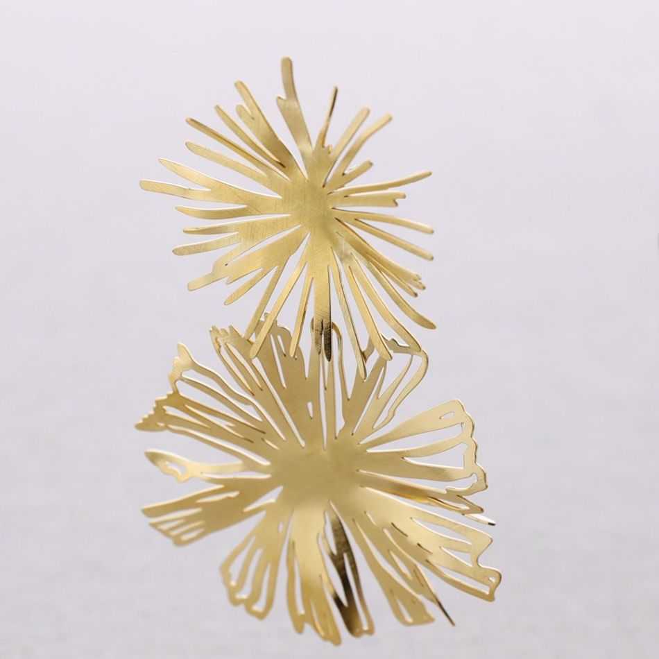 DOUBLE FLOWER SPARKLING STEEL EARRINGS