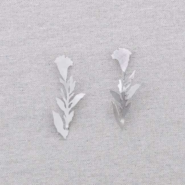 STEEL FLOWER EARRINGS