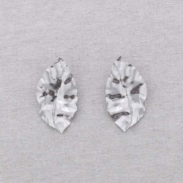 STEEL LEAF EARRINGS 2