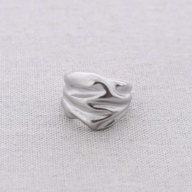 FOLDED STEEL RING