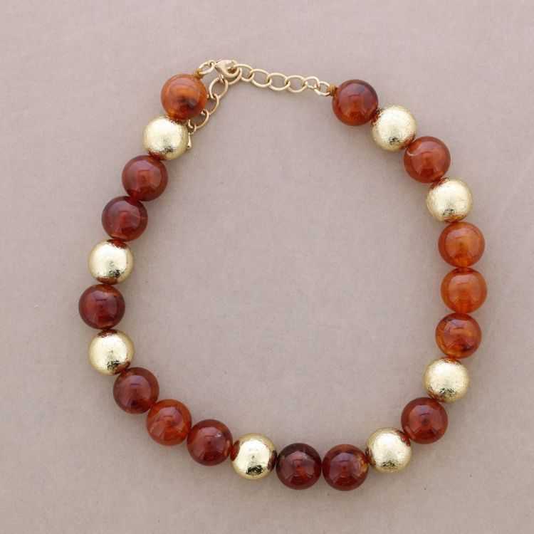 CHOKER WITH BEADS, BALLS, METALLIC FINISH, AND RESIN