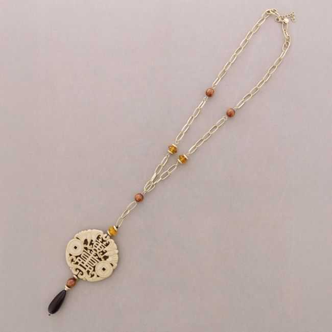 COLLAR LARGO METAL COLGANTE MEDALLA FILIGRANA RESINA