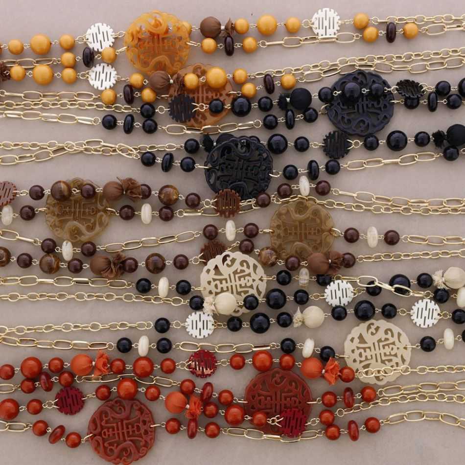 LONG NECKLACE DOUBLE BEADS DOUBLE MEDAL FILIGREE RESIN