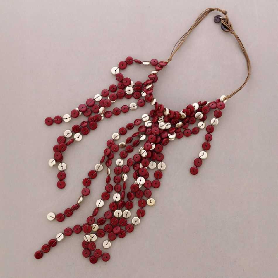 COLLAR BABERO CUENTAS RESINA