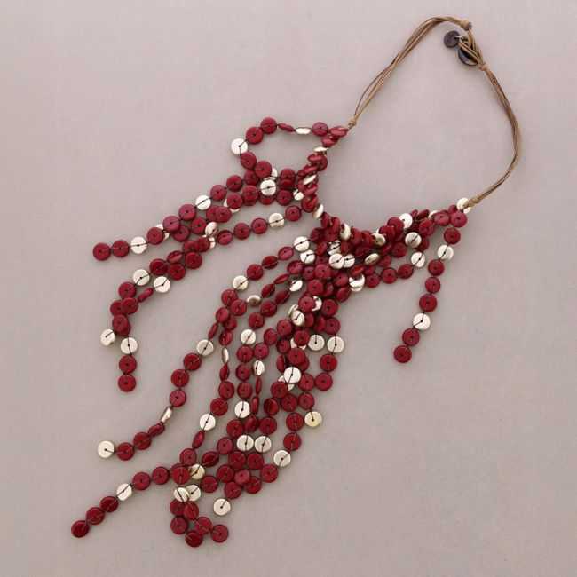COLLAR BABERO CUENTAS RESINA