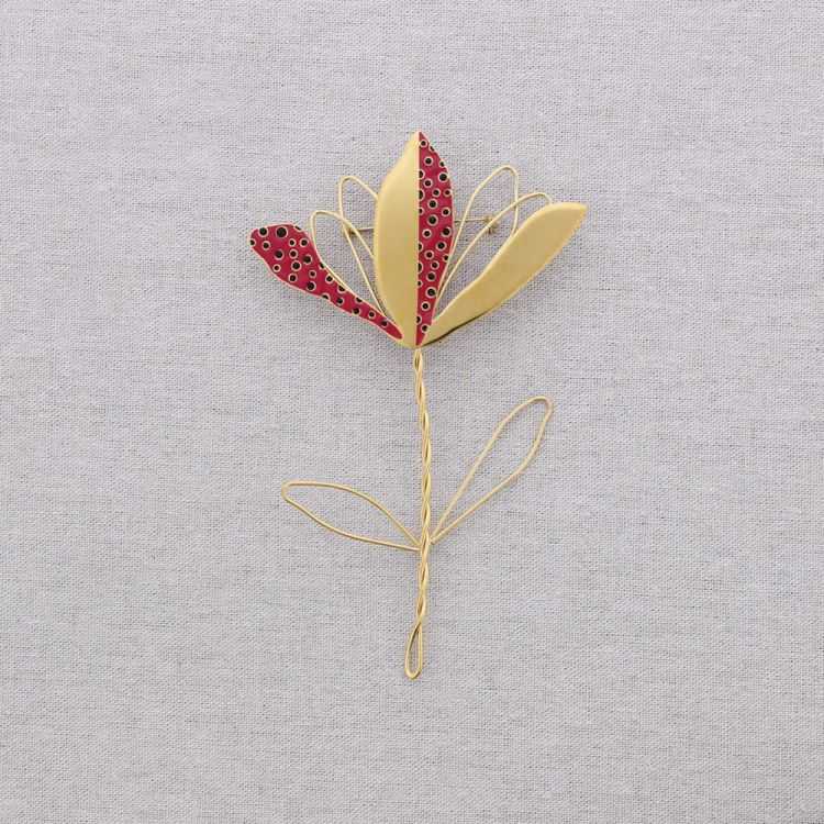 BROCHE ACERO FLOR ESMALTE
