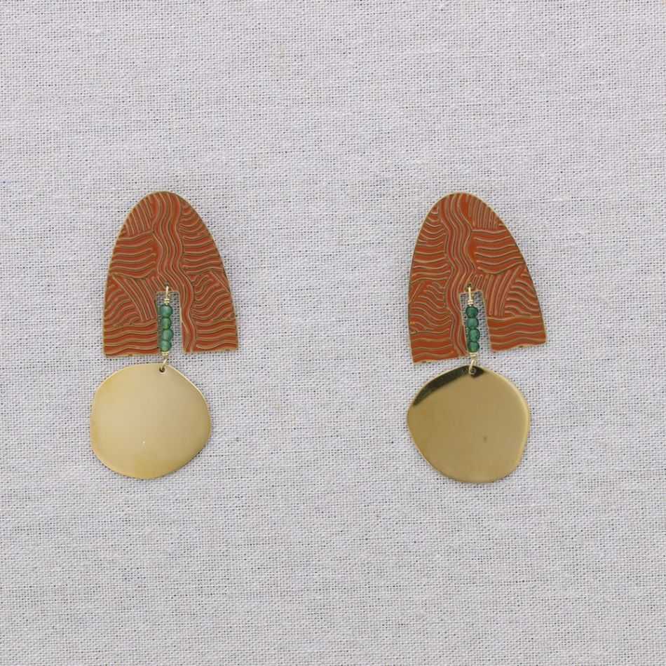 PENDANT STEEL EARRINGS  WITH ENAMEL MEDALLION