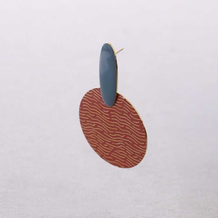 STEEL EARRINGS PENDANT ENAMEL MEDALLION