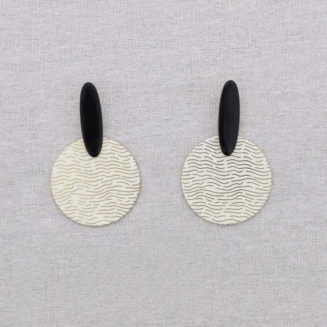 STEEL EARRINGS PENDANT ENAMEL MEDALLION
