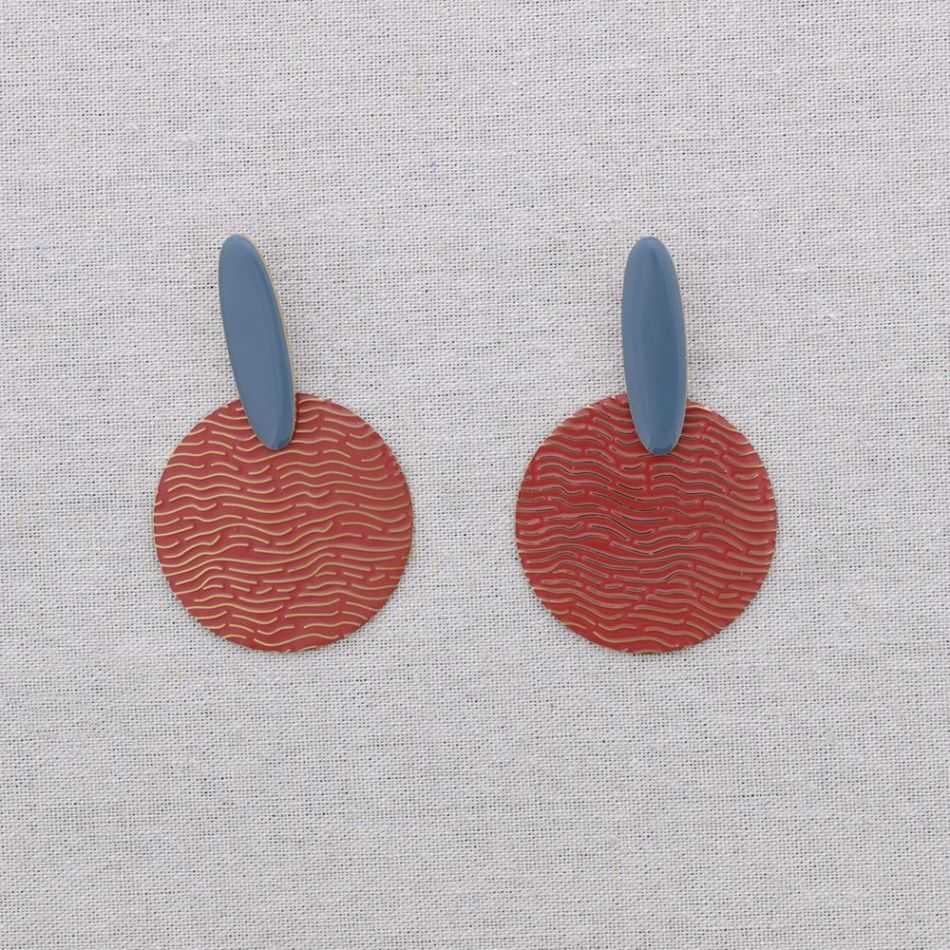 STEEL EARRINGS PENDANT ENAMEL MEDALLION